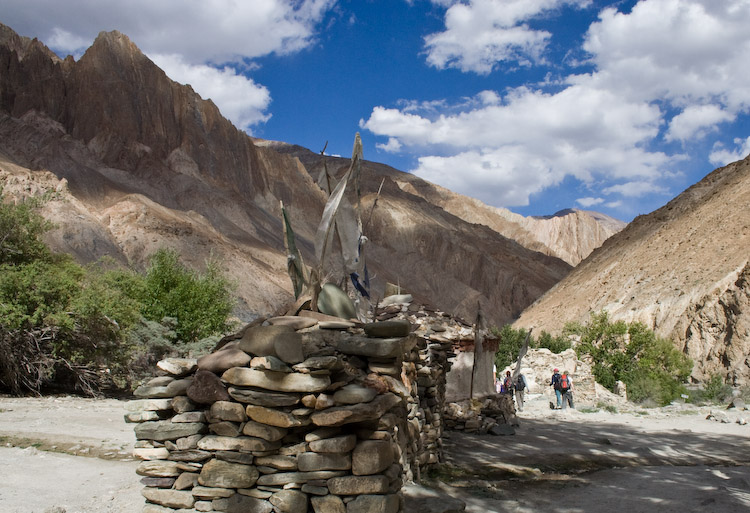 Mani wall at Skiu.